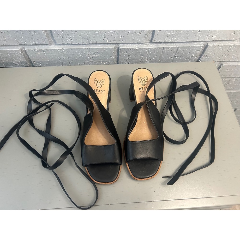 NWOT Beast Fashion Black‎ Block Heel Sandals Womens Size 8 Lace Up Wrap